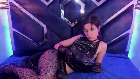   online show from February 1, 2025, 3:07 pm