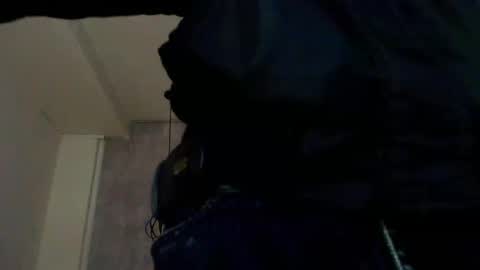   online show from September 12, 2025, 11:43 am