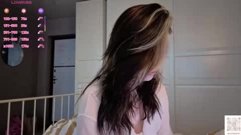 Snapshot of fieryfeline chatting on February 21, 2026, 3:29 am Filla online show from February 21, 2026, 3:29 am