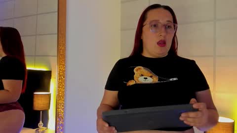 Snapshot of fieryluciana chatting on October 8, 2025, 5:49 am Luciana online show from October 8, 2025, 5:49 am