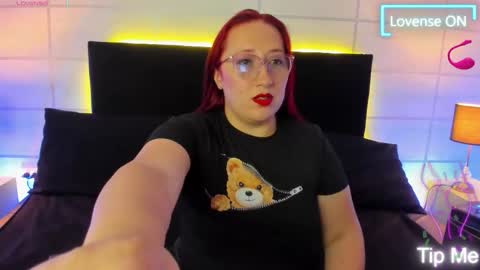 Snapshot of fieryluciana chatting on October 16, 2025, 4:02 am Luciana online show from October 16, 2025, 4:02 am