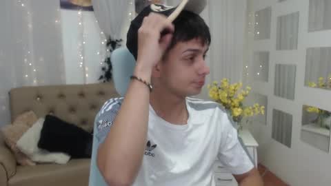 Snapshot of filipdaviex chatting on January 18, 2025, 12:36 pm Filip David online show from January 18, 2025, 12:36 pm