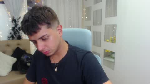 Snapshot of filipdaviex chatting on February 5, 2025, 6:26 pm Filip David online show from February 5, 2025, 6:26 pm