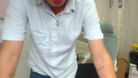 Snapshot of filipdaviex chatting on February 19, 2025, 6:43 pm Filip David online show from February 19, 2025, 6:43 pm