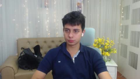 Snapshot of filipdaviex chatting on March 5, 2025, 4:13 pm Filip David online show from March 5, 2025, 4:13 pm