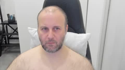Snapshot of filippo12356 chatting on February 12, 2026, 1:44 am filippo12356 online show from February 12, 2026, 1:44 am
