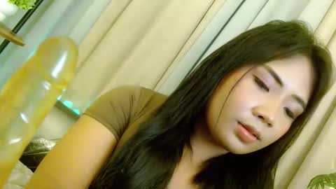 Cassandra Madrigal online show from April 10, 2026, 5:50 pm