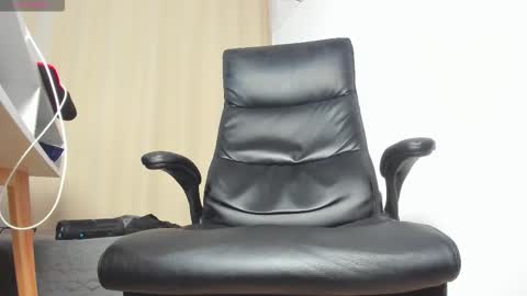 FindomGuyXXX online show from October 2, 2025, 1:29 pm