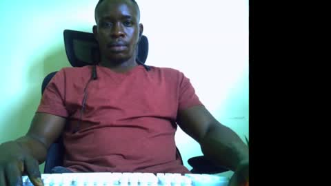 HOT AND SWEET online show from April 29, 2026, 12:20 pm