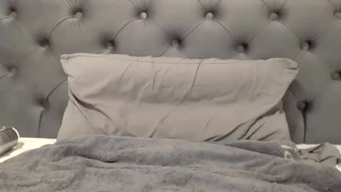 finn_2828 online show from February 5, 2026, 2:54 pm