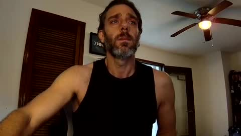 Snapshot of finnsage chatting on November 9, 2025, 7:34 pm Finn Sage online show from November 9, 2025, 7:34 pm