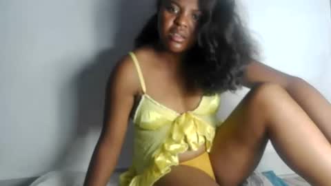 Snapshot of fiona_00 chatting on April 18, 2026, 3:21 am fiona_00 online show from April 18, 2026, 3:21 am