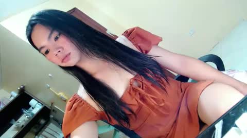 Snapshot of fionie_xxx chatting on April 19, 2026, 3:44 pm FIONA online show from April 19, 2026, 3:44 pm