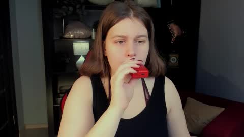 fiora online show from February 22, 2026, 5:30 am