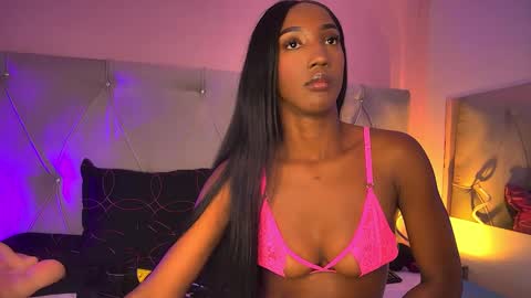 Fiorela Lenin  online show from September 9, 2025, 6:07 pm