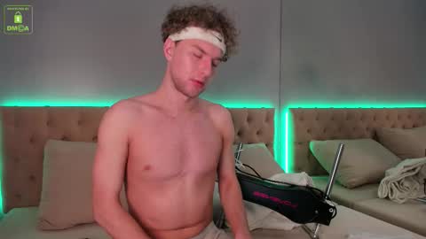 Sexy Tony online show from September 17, 2025, 10:28 am