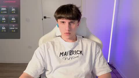 first_mark online show from May 6, 2026, 5:18 pm