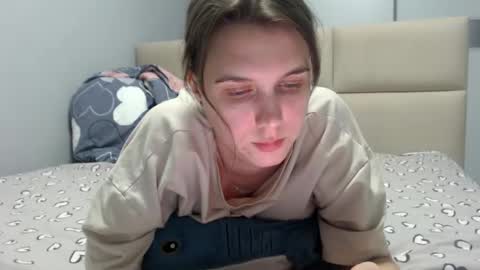 Sara online show from December 8, 2024, 7:22 pm