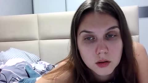 Sara online show from October 5, 2025, 7:01 pm