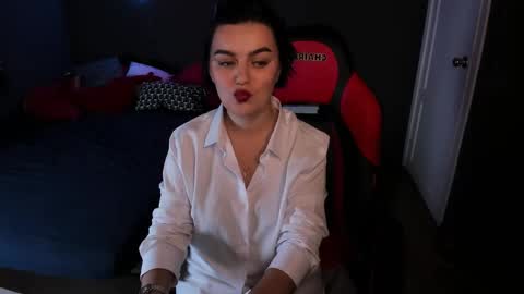 SOFIA online show from December 18, 2025, 7:47 am