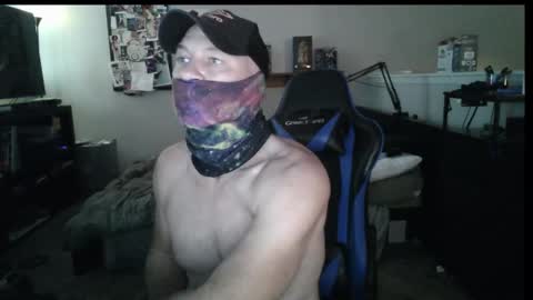 Snapshot of fit_beast chatting on November 8, 2025, 3:34 pm fit_beast online show from November 8, 2025, 3:34 pm