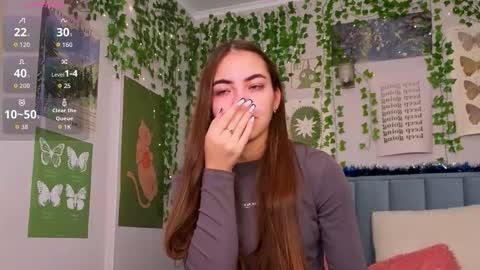 Ashle online show from December 23, 2025, 4:10 am