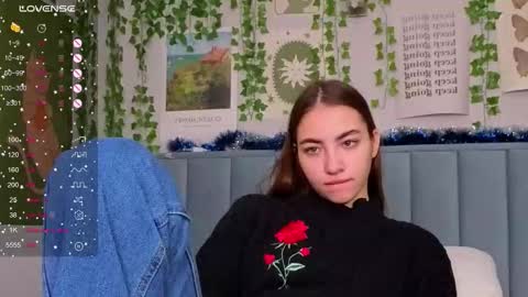 Ashle online show from January 9, 2026, 4:04 am