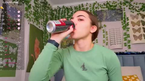 Ashle online show from January 15, 2026, 4:17 am