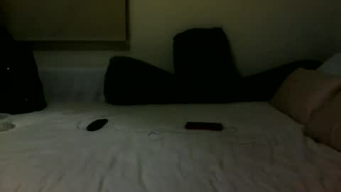 Fitbut online show from October 13, 2025, 7:03 pm