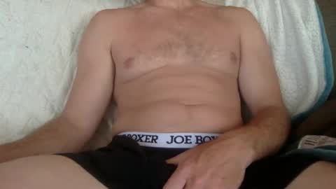 fitchatandfun online show from November 28, 2025, 2:42 pm