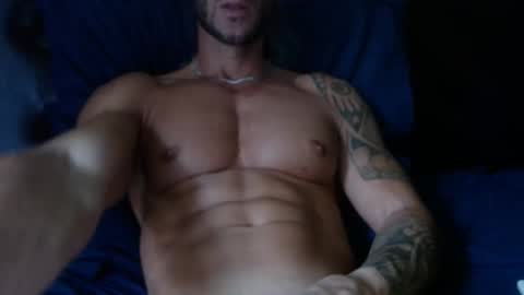 Snapshot of fitness1989 chatting on December 4, 2025, 8:45 am fitness1989 online show from December 4, 2025, 8:45 am