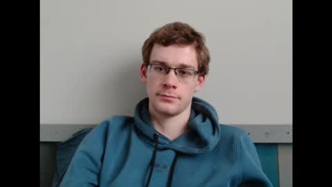 Fitwhiteboy01 online show from January 18, 2026, 1:26 pm