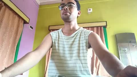 Snapshot of fizz_04_fun chatting on April 18, 2026, 9:02 am Ur BoyToy online show from April 18, 2026, 9:02 am