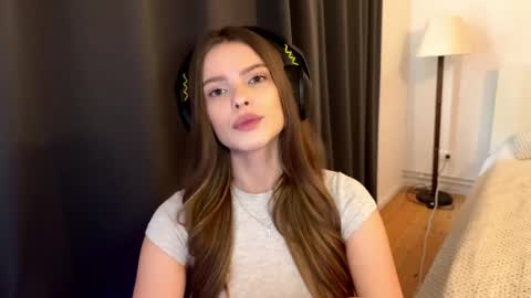 Emma online show from May 8, 2026, 3:06 pm
