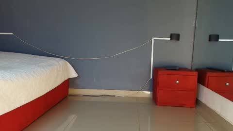 Flavia online show from December 3, 2025, 7:12 pm