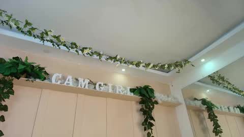 Flavia online show from February 10, 2026, 8:13 pm