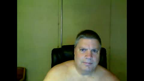 Snapshot of fletch32 chatting on January 1, 2025, 5:22 am jd online show from January 1, 2025, 5:22 am