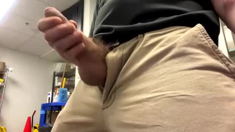 Snapshot of flintstones_rock chatting on January 3, 2025, 9:15 pm flintstones_rock online show from January 3, 2025, 9:15 pm