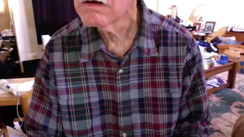 flip4u online show from February 28, 2025, 8:39 pm