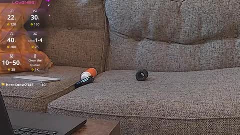 Flickrbrite online show from April 8, 2026, 10:43 pm