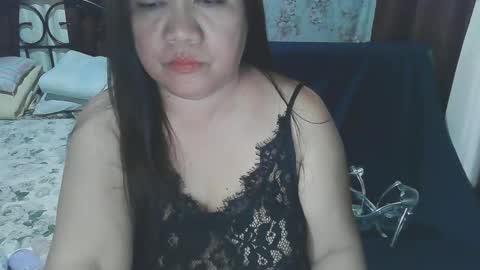 Snapshot of flirtymistressx chatting on January 18, 2025, 1:52 am FlirtyMistressX online show from January 18, 2025, 1:52 am