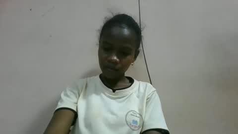 flora48230522373 online show from May 9, 2026, 3:01 am