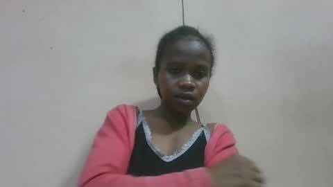 flora48230522373 online show from May 16, 2026, 4:20 am