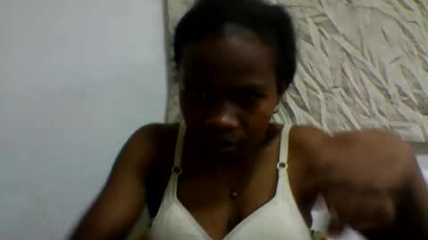 Snapshot of flora48230522373 chatting on July 18, 2026, 11:36 am flora48230522373 online show from July 18, 2026, 11:36 am