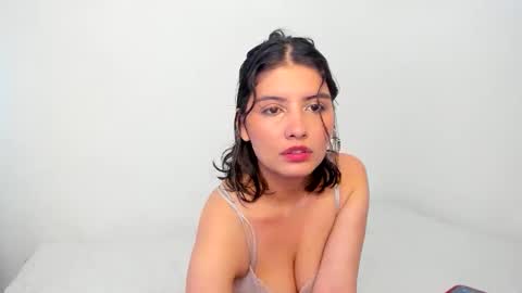 Tell me My Love online show from November 10, 2025, 9:03 pm