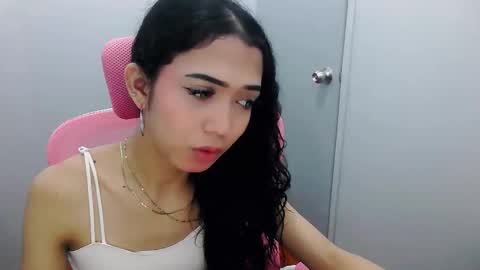 Snapshot of florentemicabalo chatting on February 26, 2026, 12:04 pm IM MICA online show from February 26, 2026, 12:04 pm