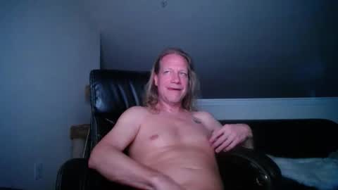 Double-D online show from February 16, 2026, 3:35 am