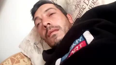 florintrelia44 online show from October 17, 2025, 10:07 am