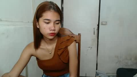 florloversweet1 online show from February 19, 2026, 7:59 am