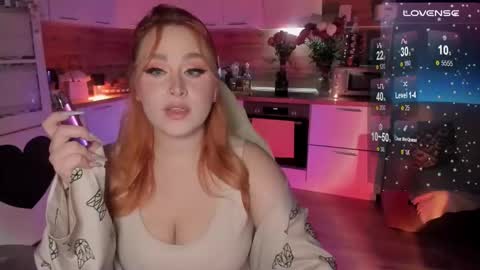 Snapshot of flower_camellia chatting on December 10, 2024, 10:16 pm Camelia online show from December 10, 2024, 10:16 pm